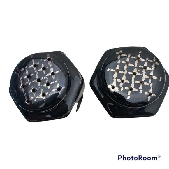 Vintage Japan Black/Silver Salt & Pepper Ceramic Shakers with Cork Stopper - Picture 3 of 7